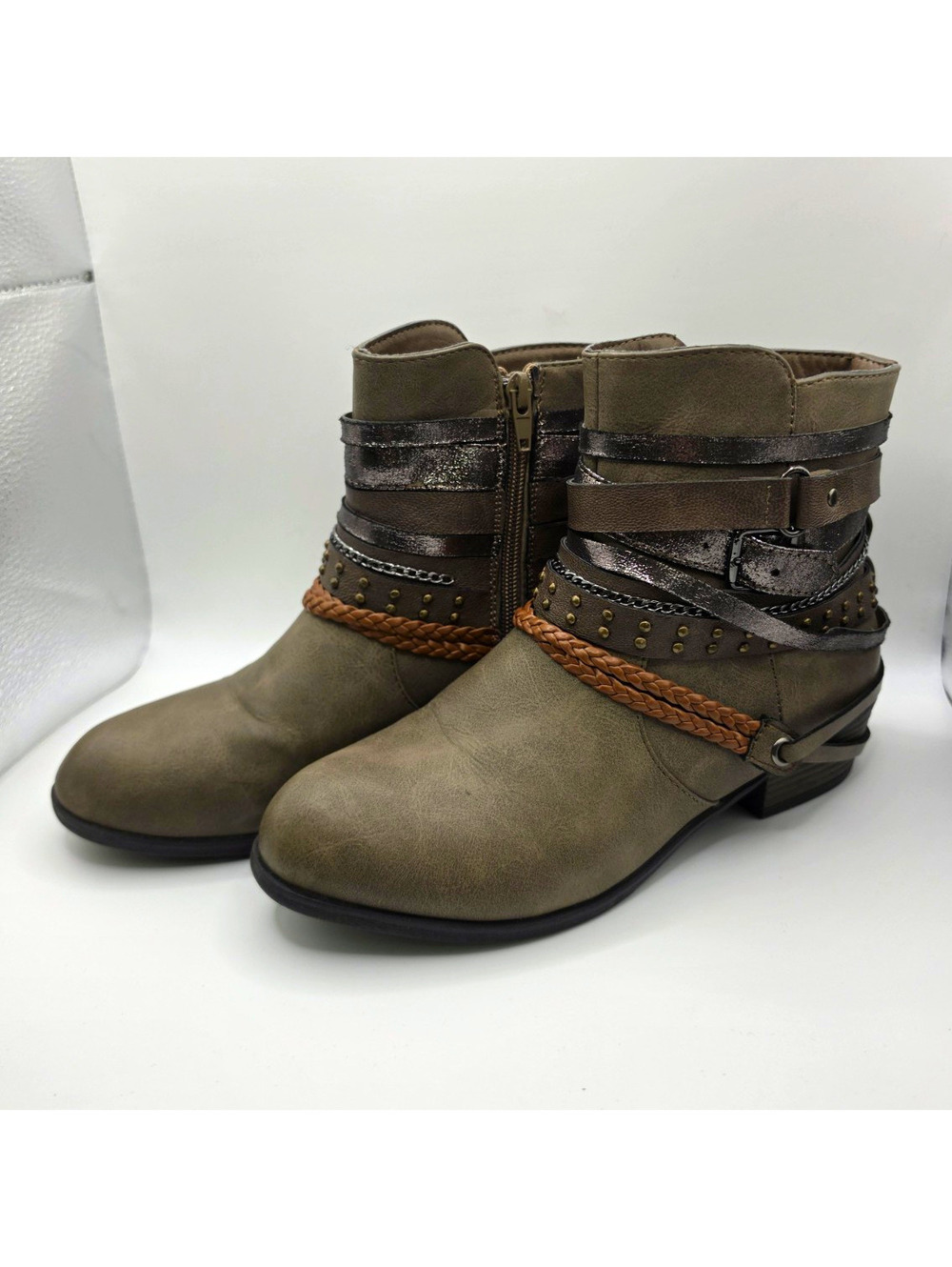 Pierre Dumas Women’s Taupe Ankle Bootie 6.5 Zip Round Toe Block Heel